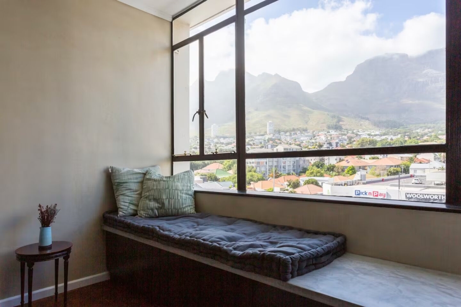 1 Bedroom Property for Sale in Gardens Western Cape